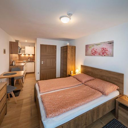 Apartmany Pod Namestim 2 Телч Экстерьер фото