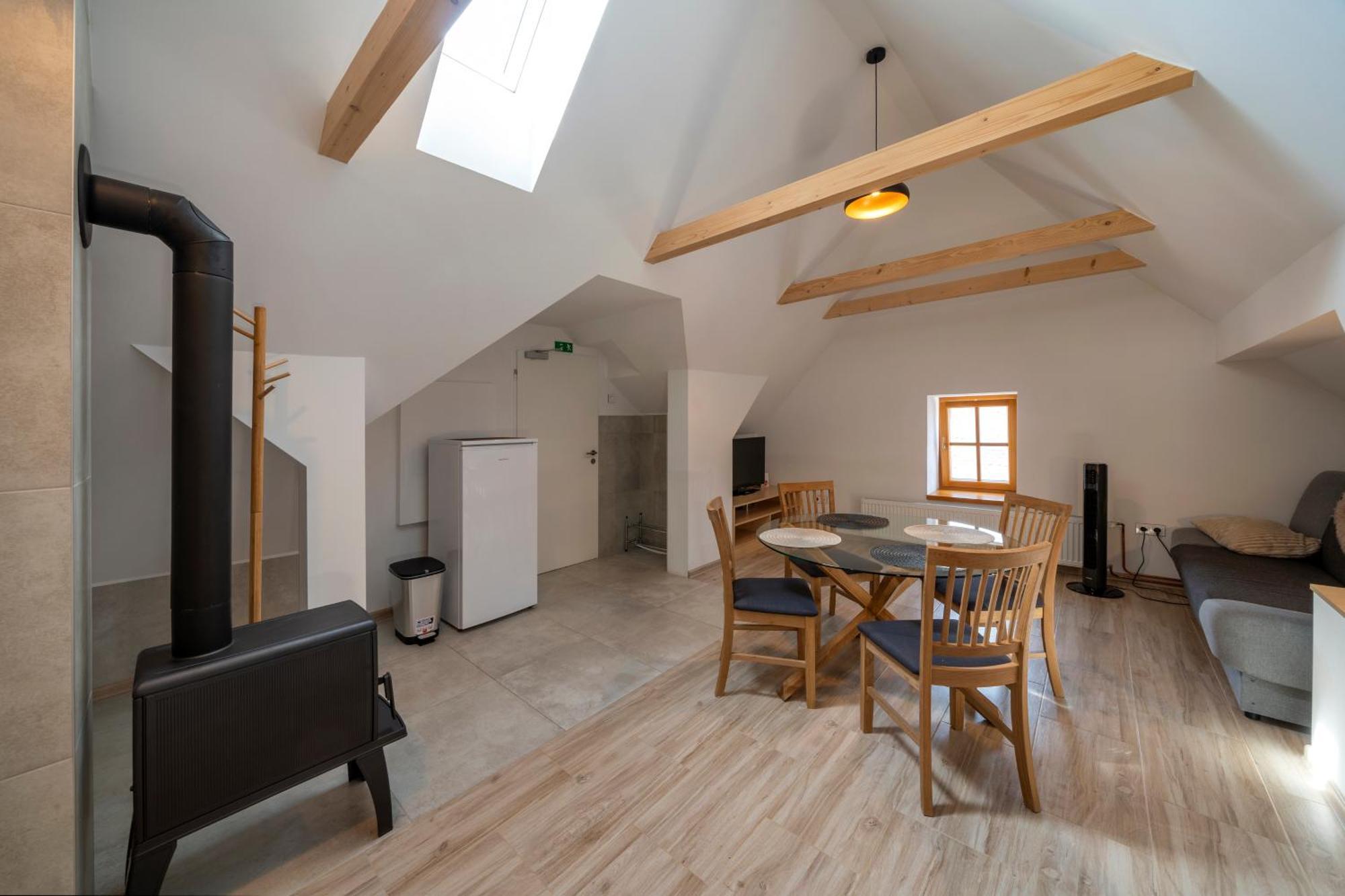Apartmany Pod Namestim 2 Телч Экстерьер фото